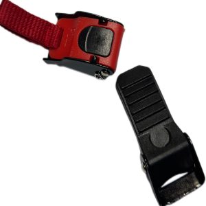 khóa cài nón bảo hiểm đen